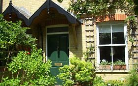 Old Station Gardens, SW London
